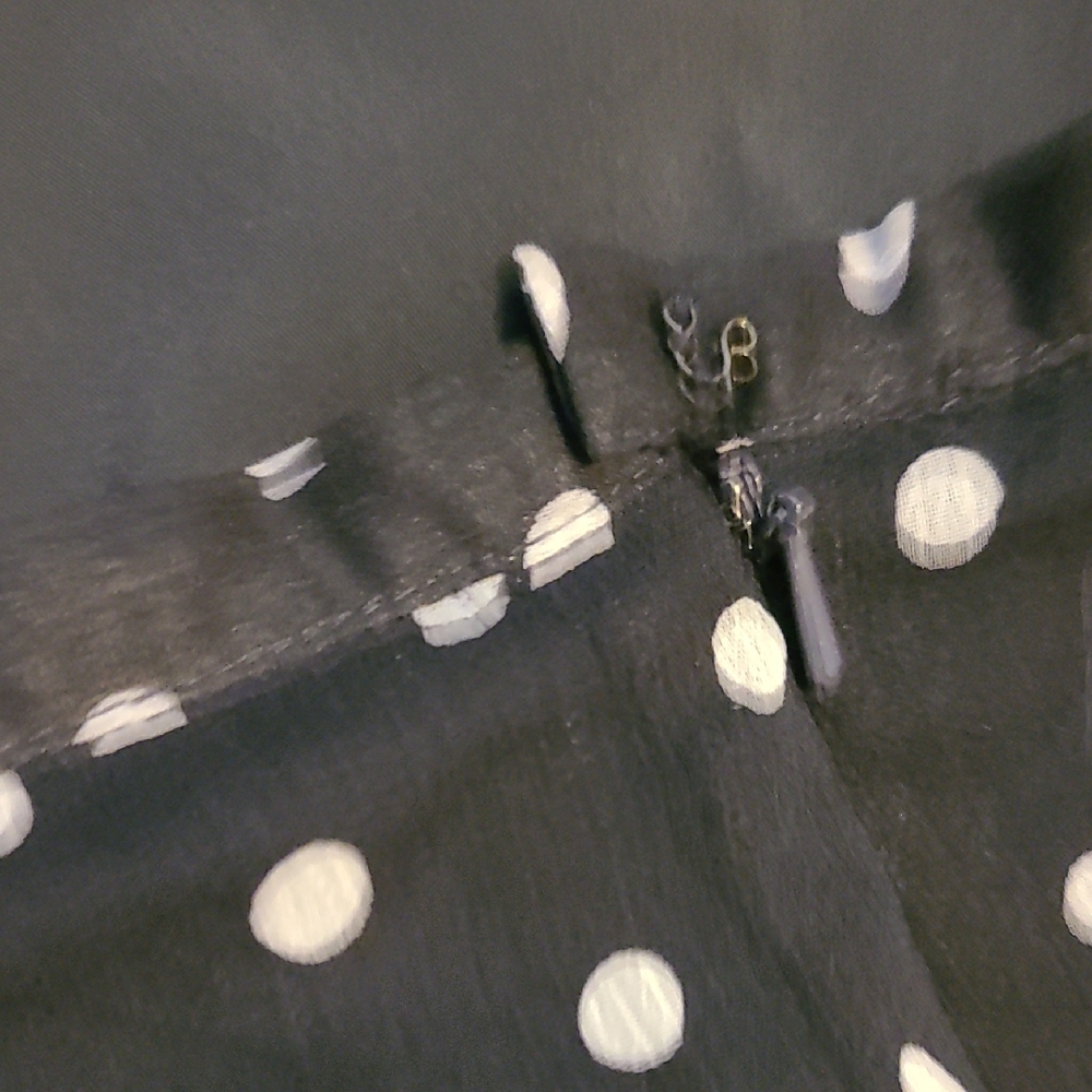 Liz & Co Black and White Asymmetrical A-Line Midi Skirt - Picture 4 of 7